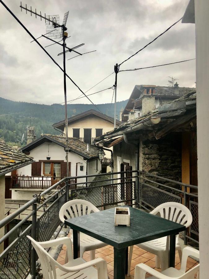 La Losa Brusson Exterior photo